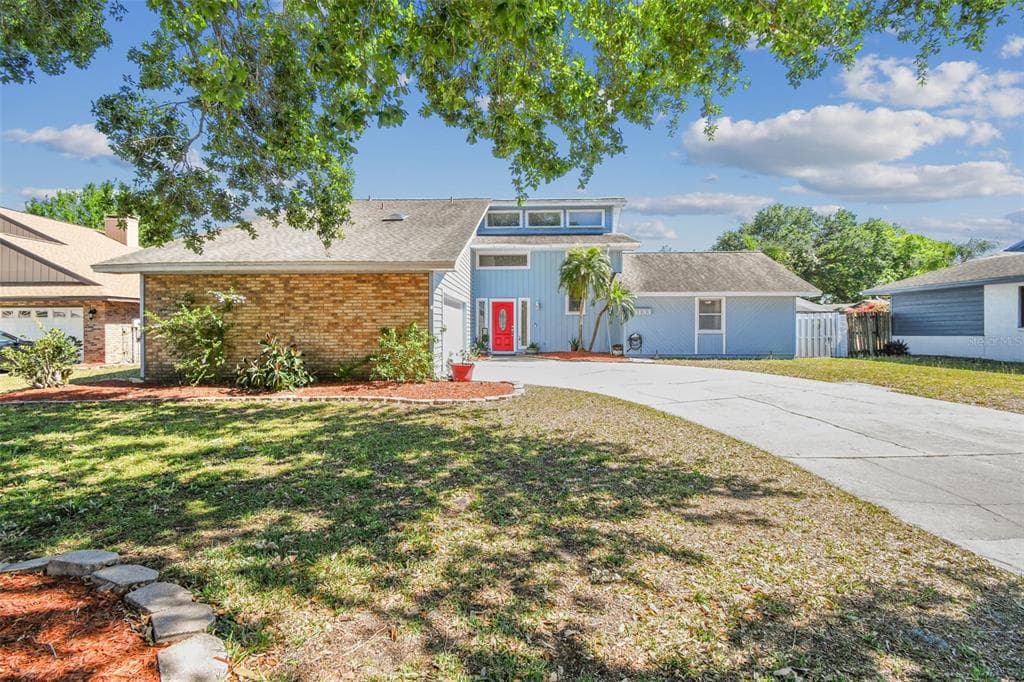 4133 STAFFORDSHIRE DRIVE LAKELAND, FL 33809