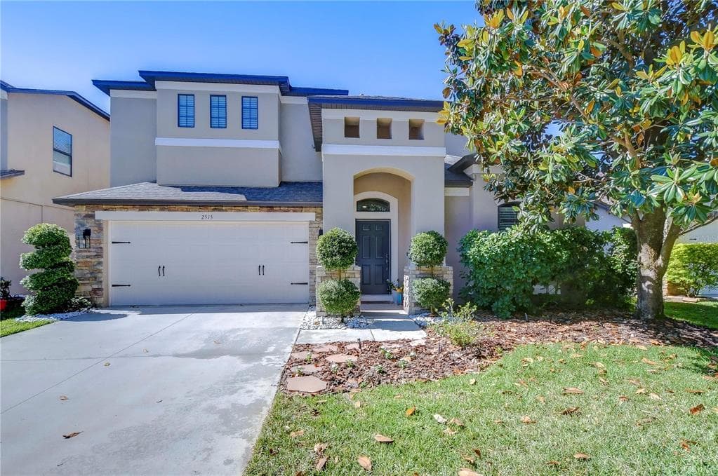 2515 CROSS MORE STREET VALRICO, FL 33594