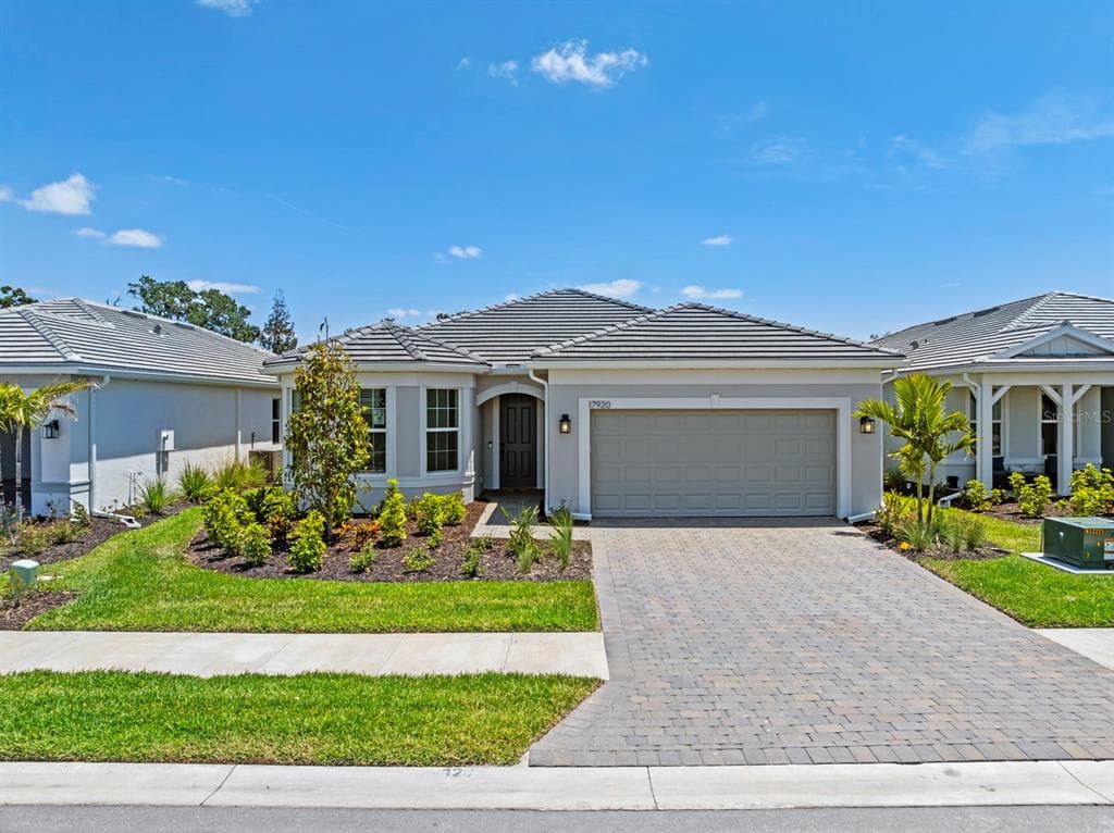 17920 NADINE PLACE NOKOMIS, FL 34275