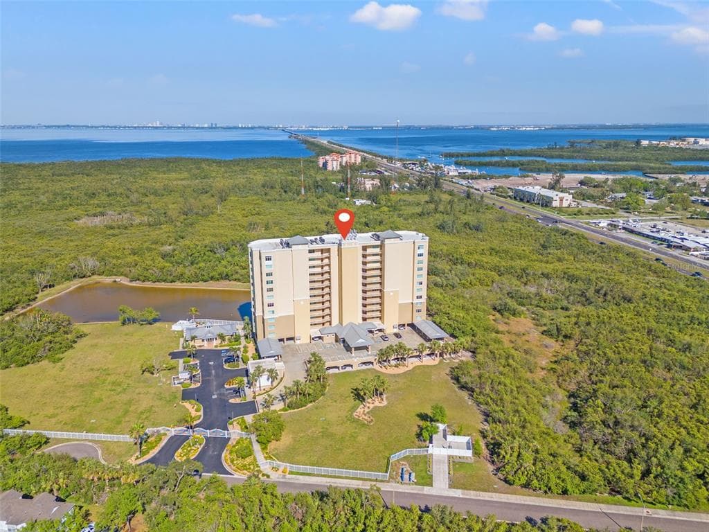 10851 MANGROVE CAY LANE NE UNIT 1014 ST PETERSBURG, FL 33716