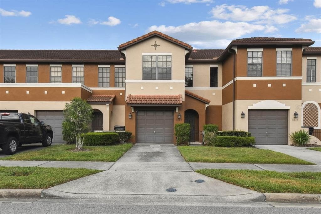 6109 APOLLOS CORNER WAY ORLANDO, FL 32829