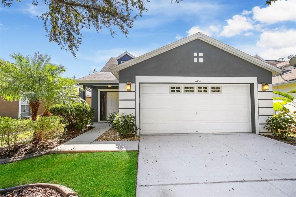 6134 SKYLARKCREST DRIVE LITHIA, FL 33547