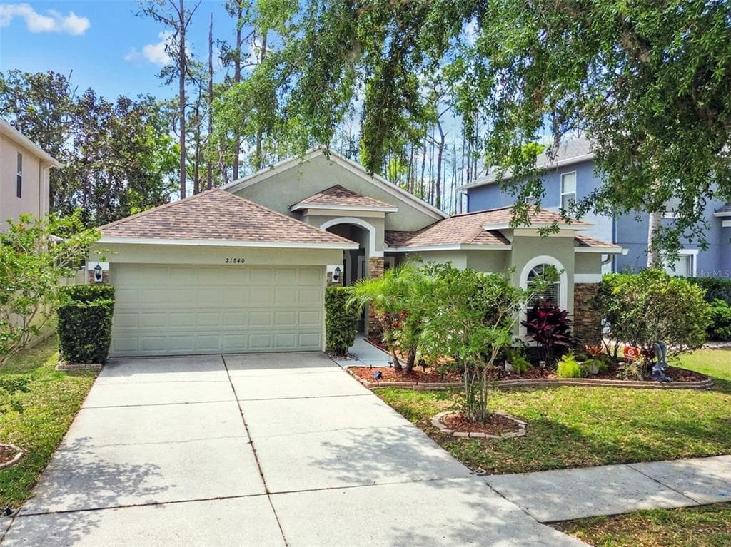 21840 WAVERLY SHORES LANE LAND O LAKES, FL 34637