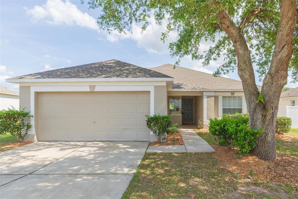 7939 MERCHANTVILLE CIRCLE ZEPHYRHILLS, FL 33540