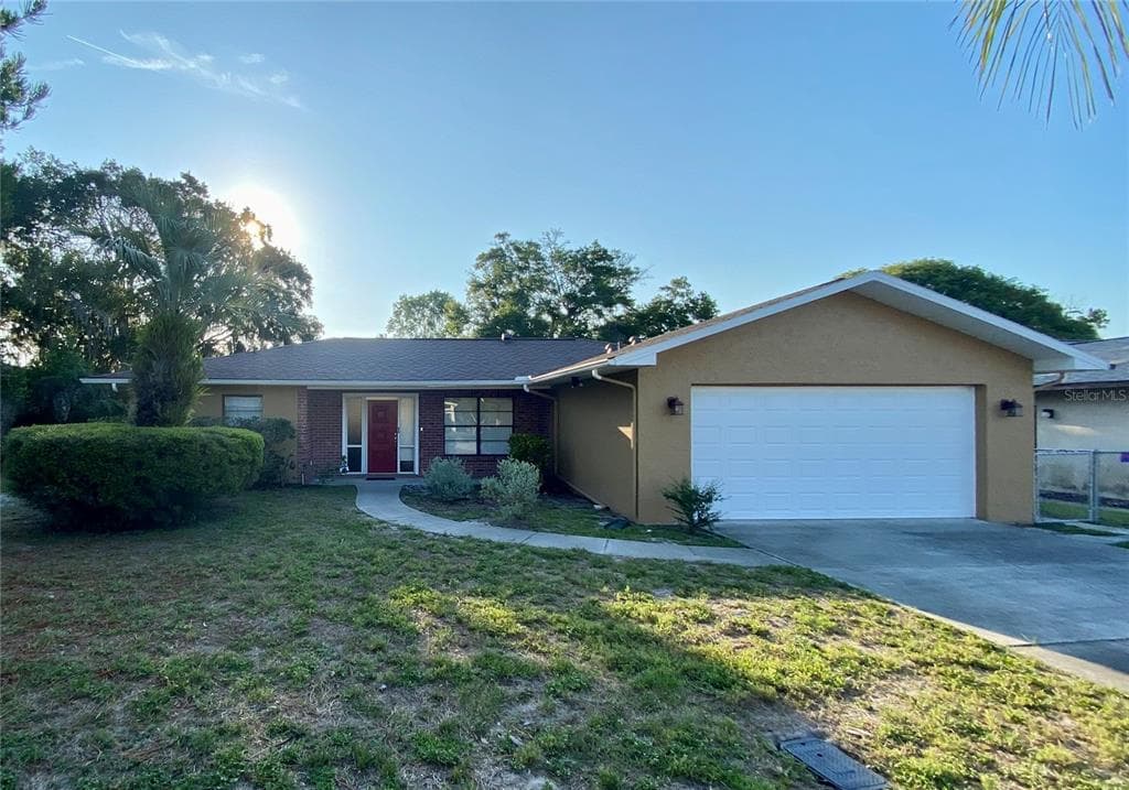 12824 LAKE TREE LANE HUDSON, FL 34669
