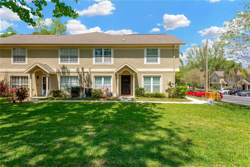 2897 THAXTON DRIVE UNIT 62