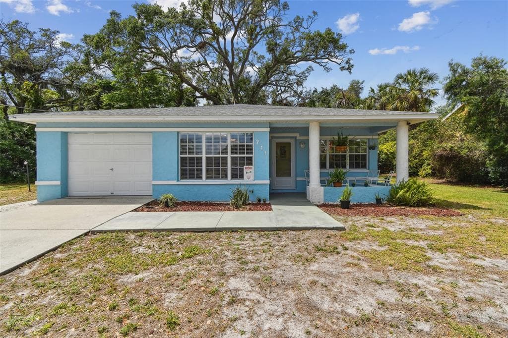711 6TH STREET NE LARGO, FL 33770