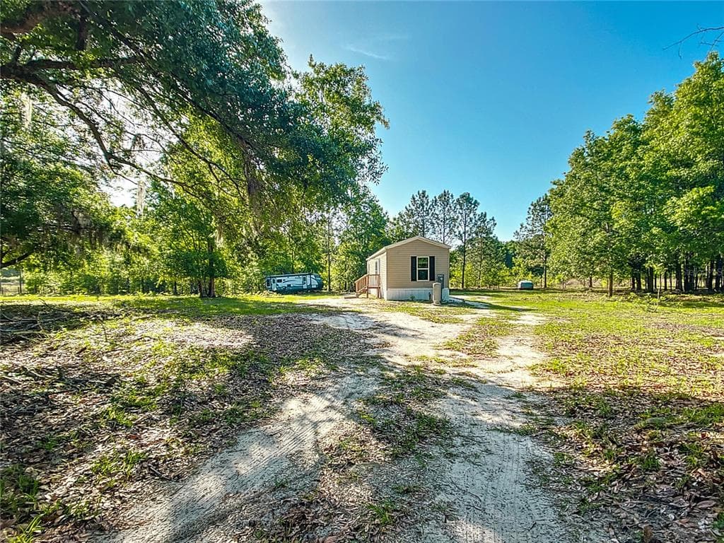 18540 NE 5TH TERRACE ROAD CITRA, FL 32113