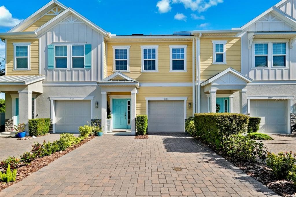 1103 CORAL LANE
