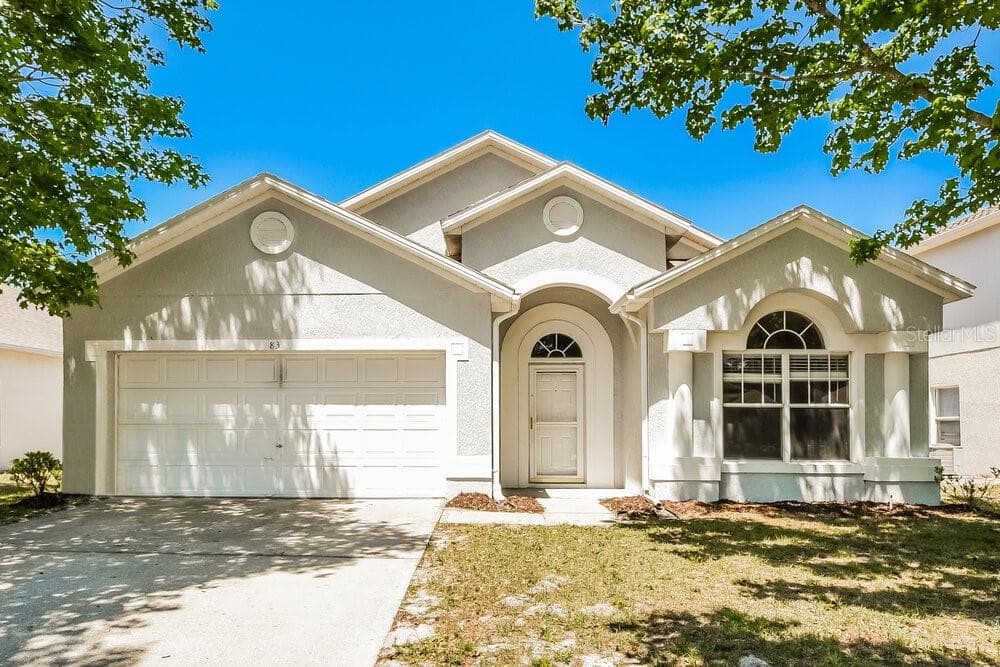 83 KNIGHTS HOLLOW DRIVE APOPKA, FL 32712