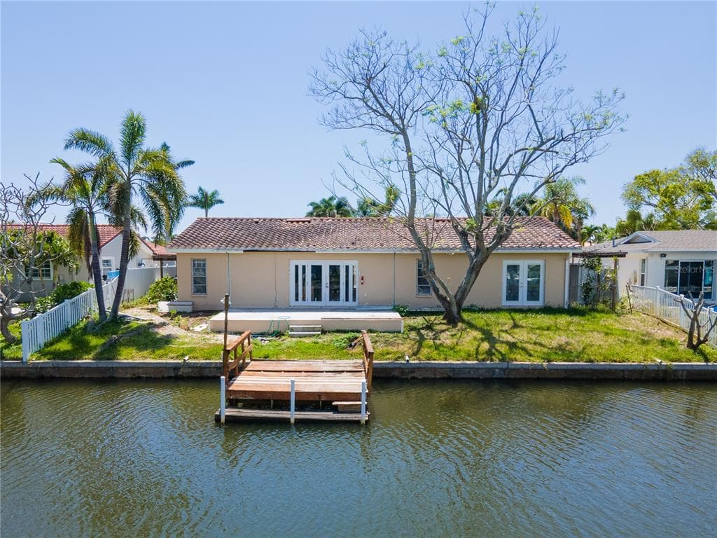 1419 47TH AVENUE NE ST PETERSBURG, FL 33703