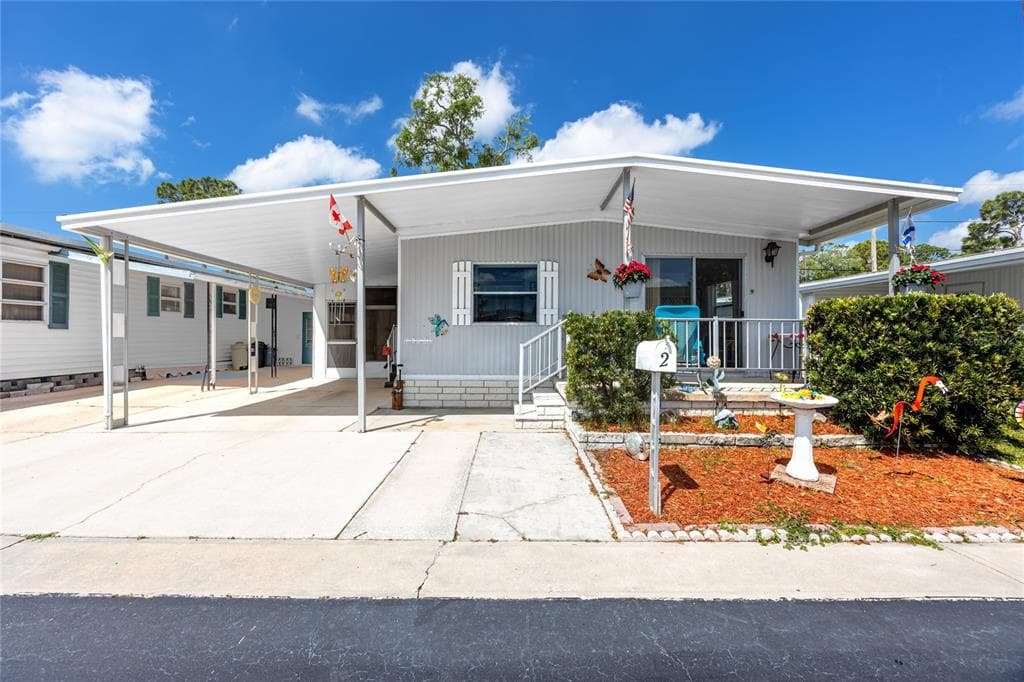 7803 46TH AVENUE N UNIT 2 ST PETERSBURG, FL 33709