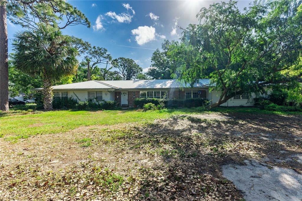 5820 20TH STREET ZEPHYRHILLS, FL 33542
