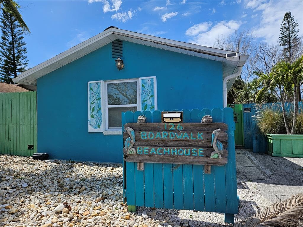 126 119TH AVENUE TREASURE ISLAND, FL 33706