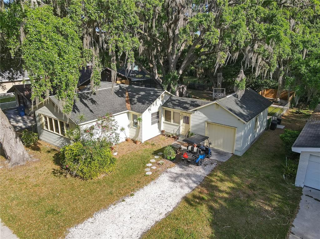 5651 ORANGE GROVE AVENUE NEW PORT RICHEY, FL 34652