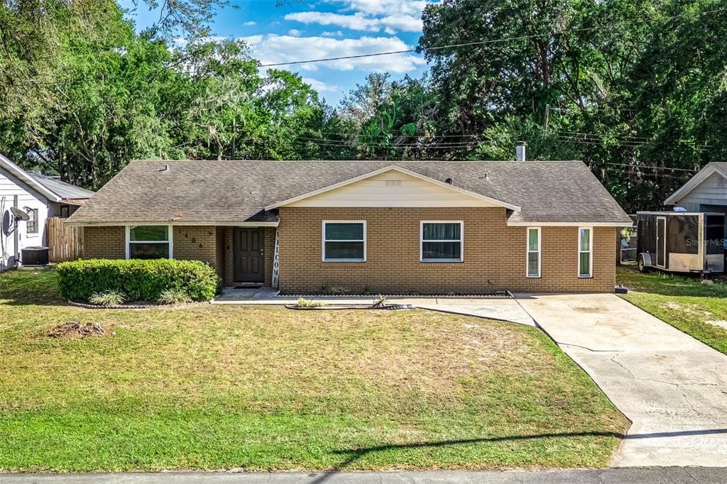 1406 GRACE STREET N LAKELAND, FL 33810