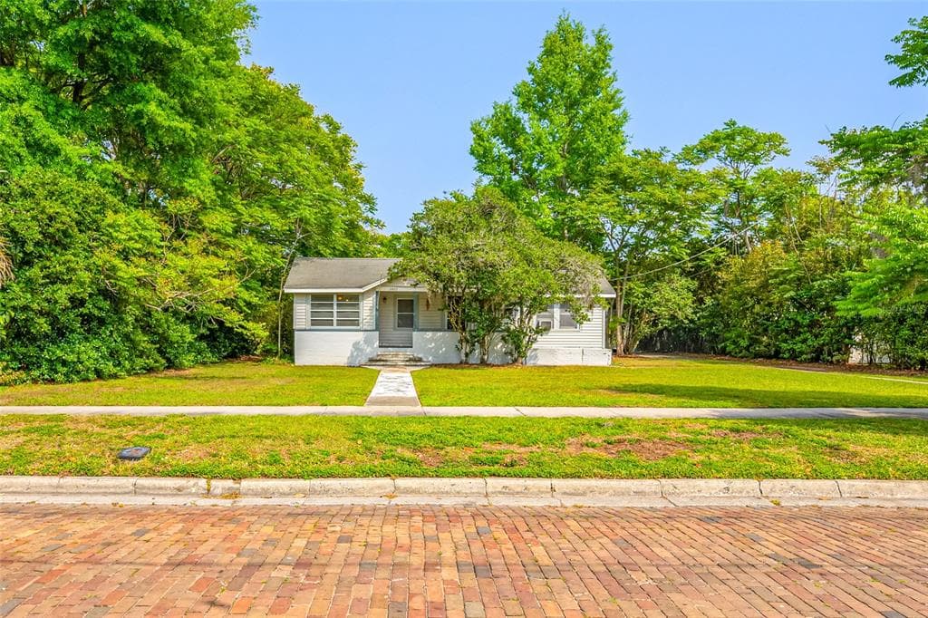 13922 12TH STREET DADE CITY, FL 33525