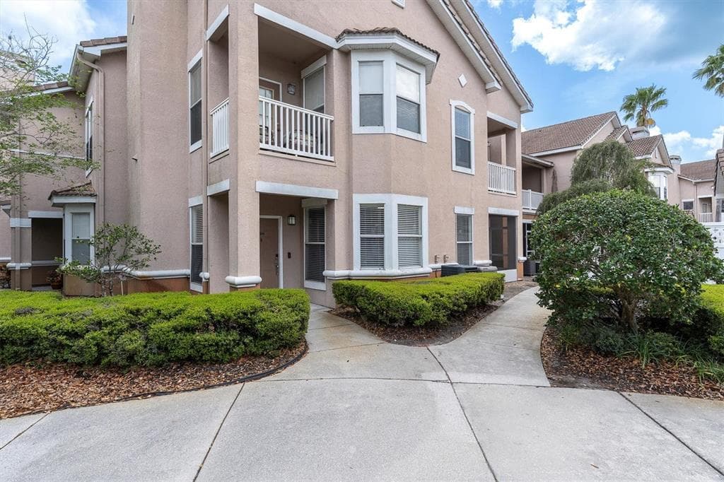 10522 VILLA VIEW CIRCLE UNIT 10522 TAMPA, FL 33647