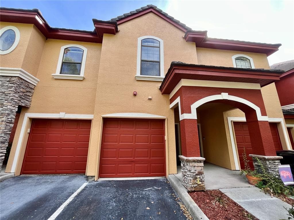 2151 CHIANTI PLACE UNIT 124 PALM HARBOR, FL 34683