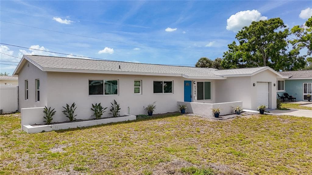 6780 31ST AVENUE N ST PETERSBURG, FL 33710