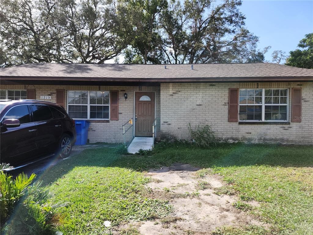 1215 TULIPWOOD DRIVE SEFFNER, FL 33584
