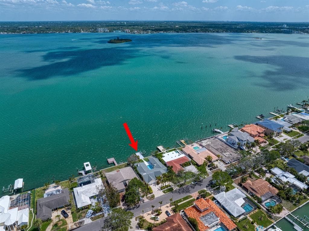 769 HARBOR ISLAND