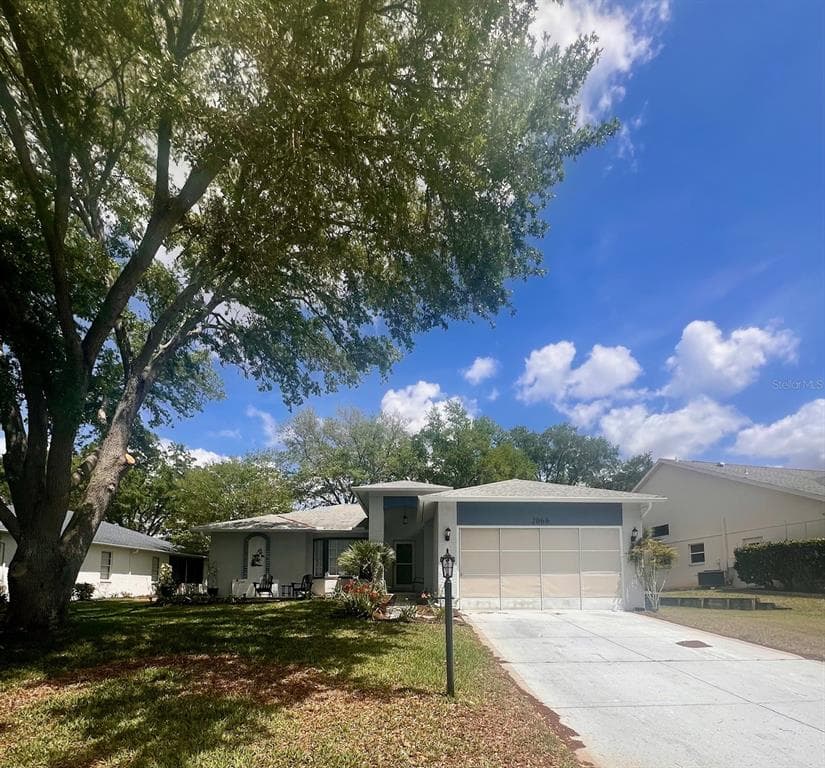 2066 QUAILWOOD LANE SPRING HILL, FL 34606