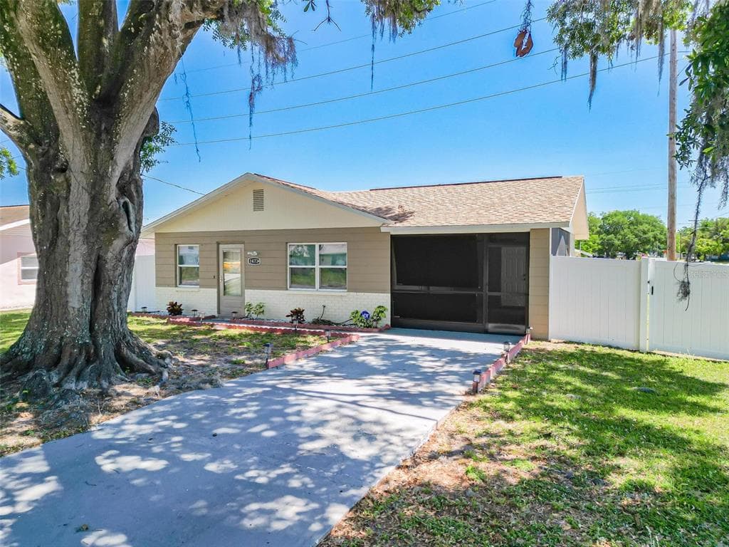 14734 11TH STREET DADE CITY, FL 33523