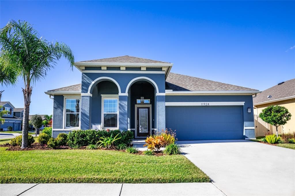11924 GREENCHOP PLACE RIVERVIEW, FL 33579