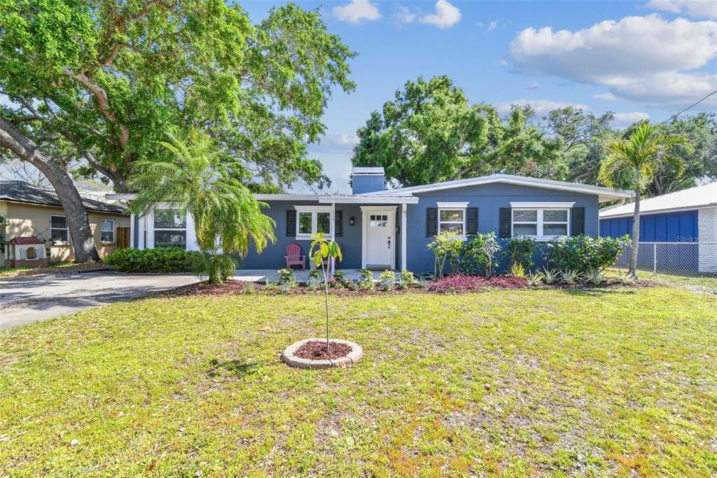 4436 W BAY VILLA AVENUE TAMPA, FL 33611