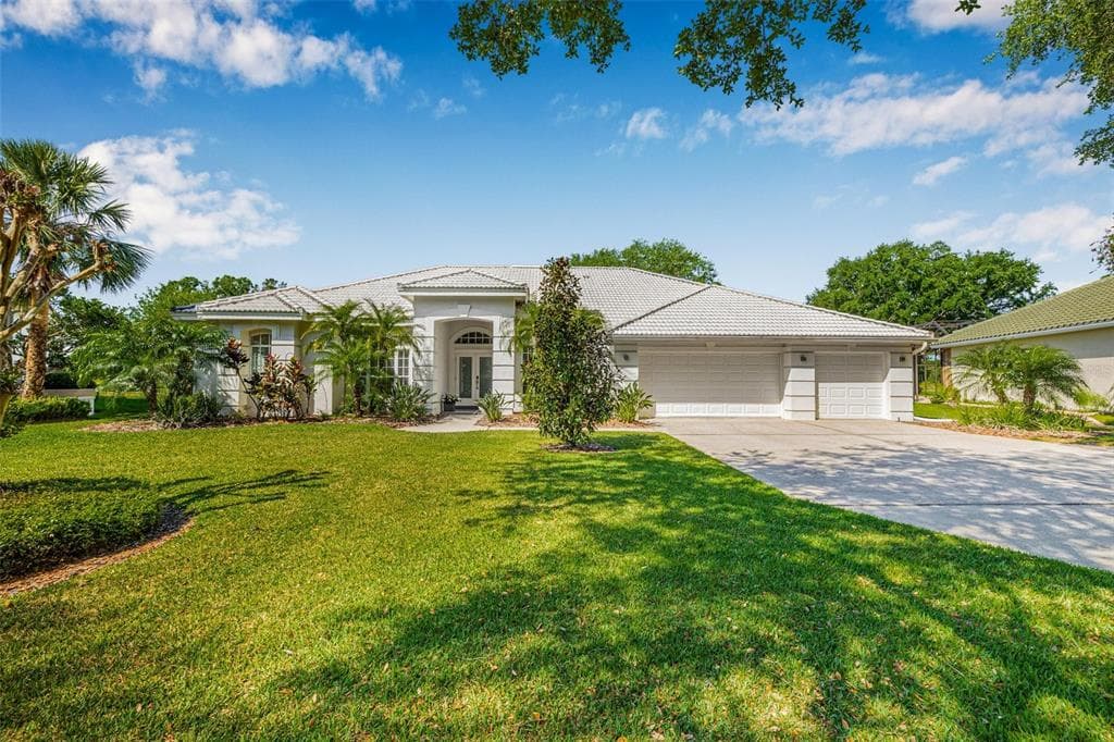 17406 HEATHER OAKS PLACE TAMPA, FL 33647