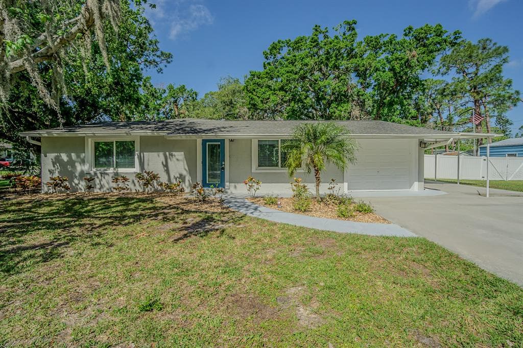 407 8TH STREET SW RUSKIN, FL 33570