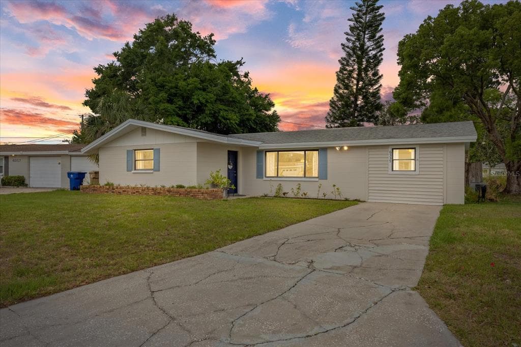 6335 KINGS COURT NEW PORT RICHEY, FL 34653