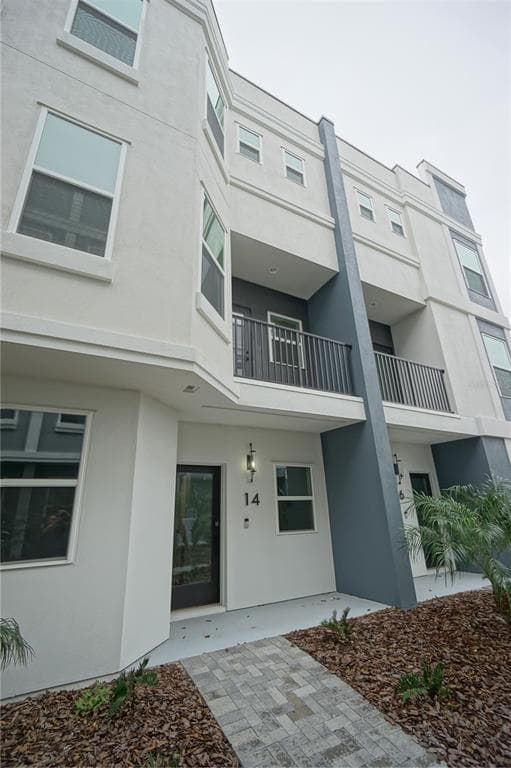 1523 W NORTH B STREET UNIT 14 TAMPA, FL 33606