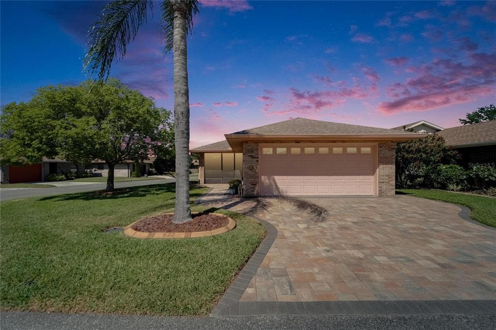 622 JAMAICA CIRCLE LAKELAND, FL 33803