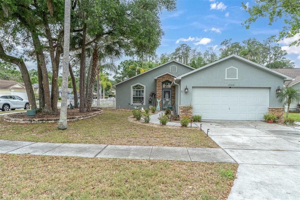 10316 COPPERWOOD DRIVE NEW PORT RICHEY, FL 34654