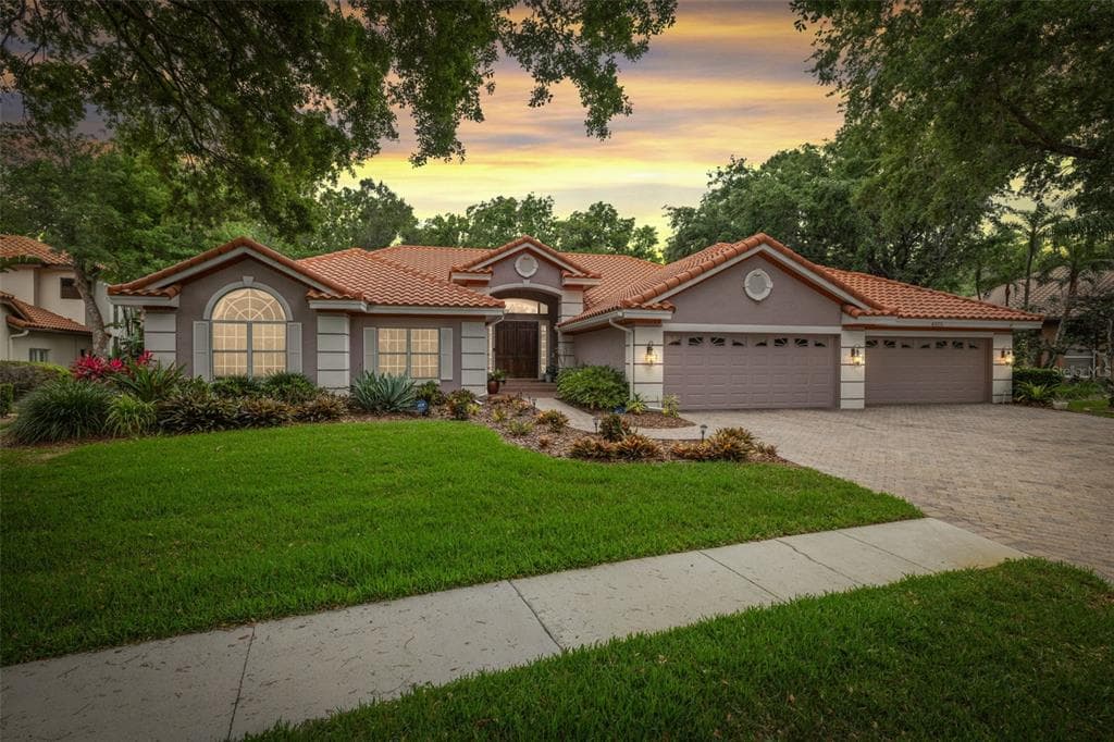 4905 LONDONDERRY DRIVE TAMPA, FL 33647