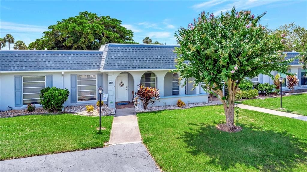 4105 35TH AVENUE W UNIT 4105 BRADENTON, FL 34205