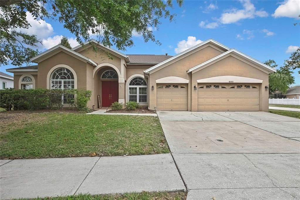 10322 RIVERBURN DRIVE TAMPA, FL 33647