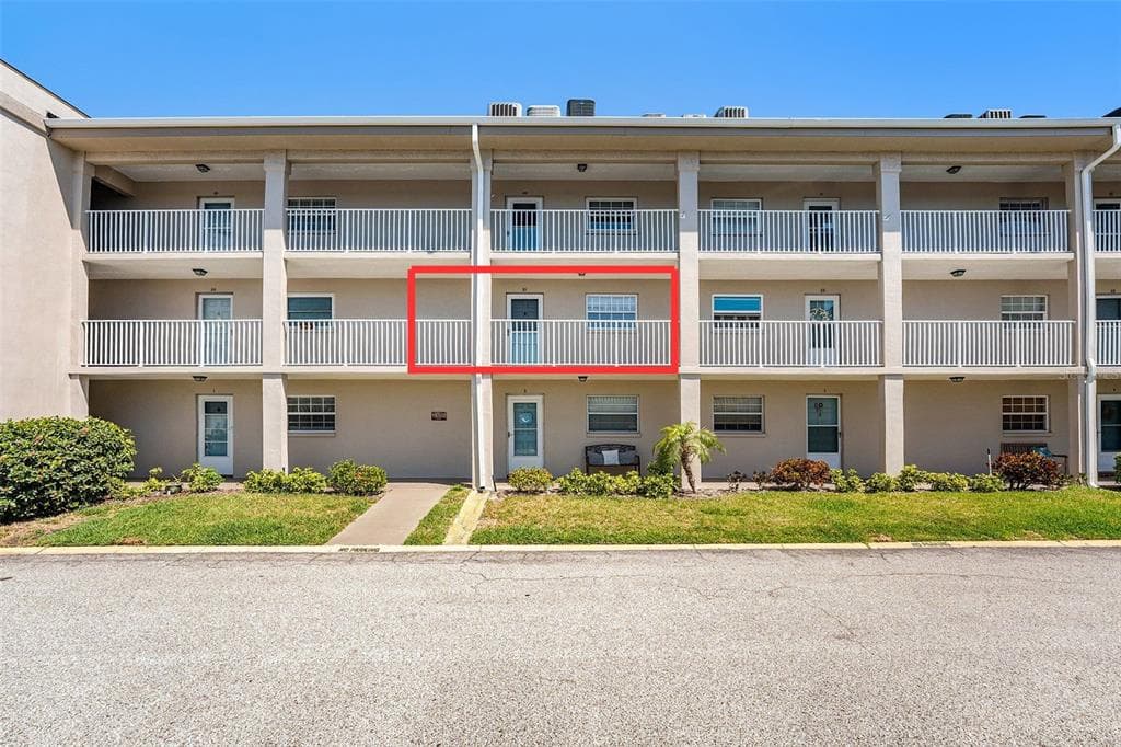 10215 REGAL DRIVE UNIT 21 LARGO, FL 33774