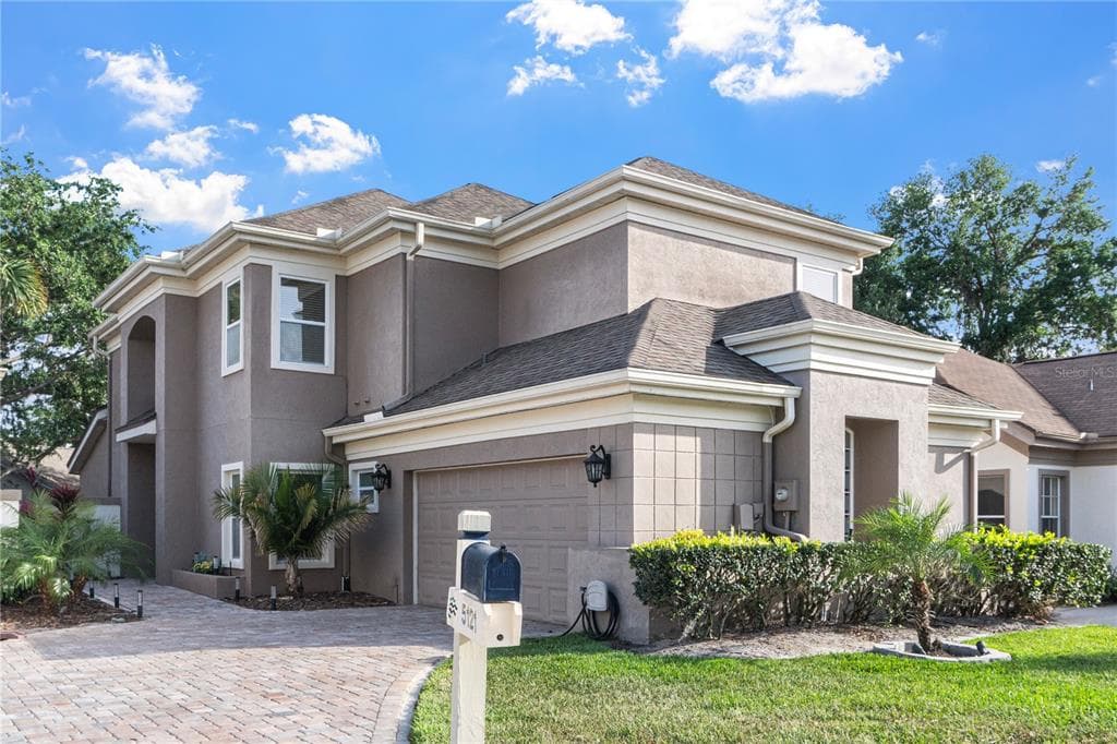 5121 FAIRWAY ONE DRIVE VALRICO, FL 33596