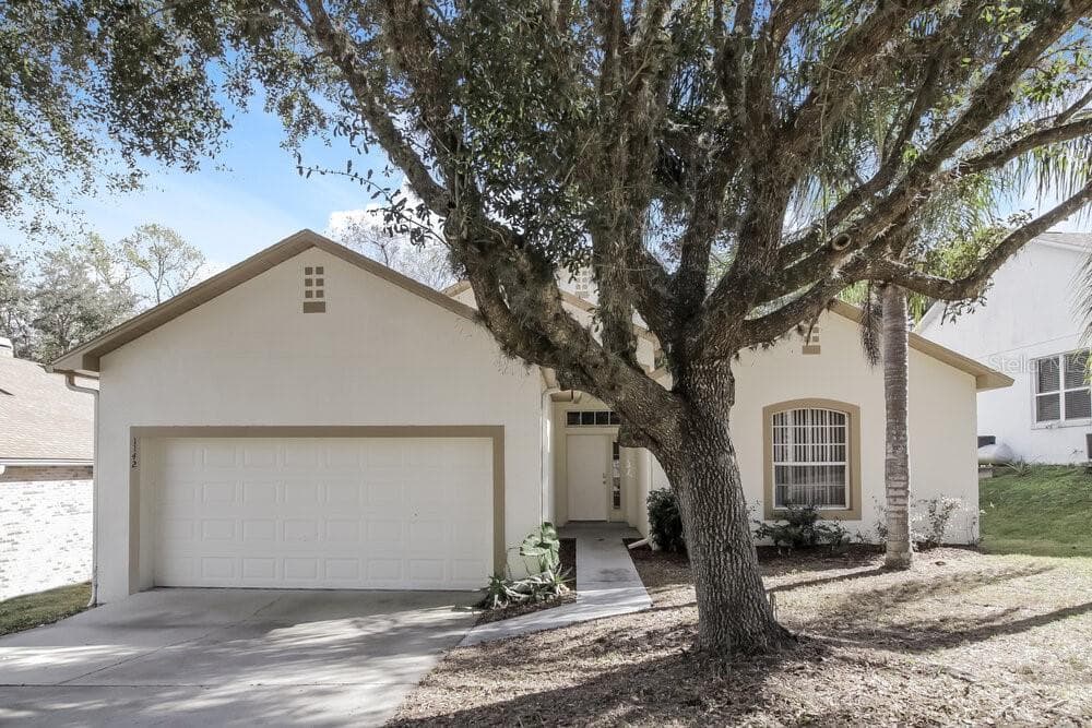 1142 DEKLEVA DRIVE APOPKA, FL 32712