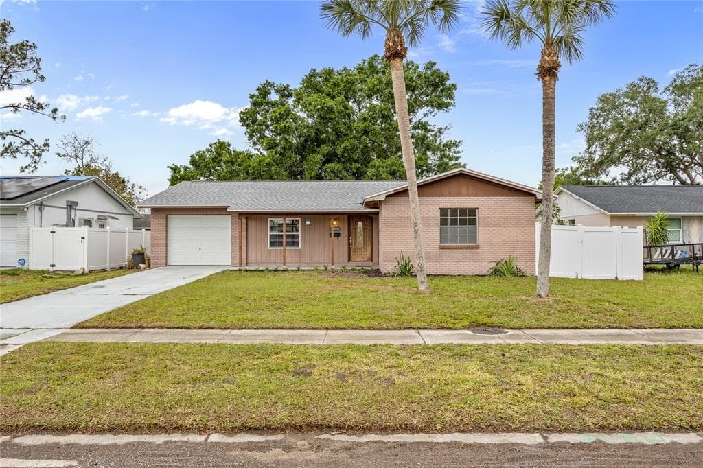 7234 RIVERWOOD BOULEVARD TAMPA, FL 33615