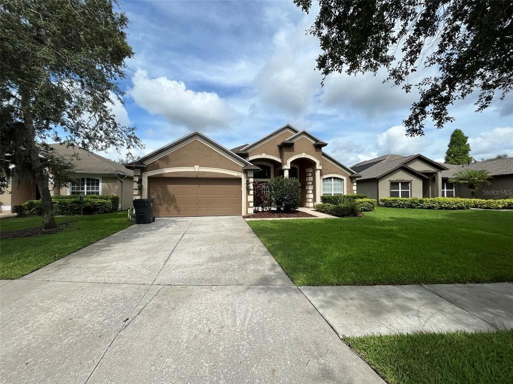 6009 SHEARWATER LANE LITHIA, FL 33547