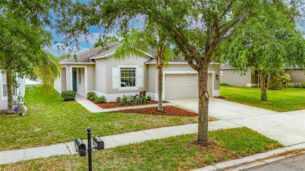 7511 TURTLE VIEW DRIVE RUSKIN, FL 33573