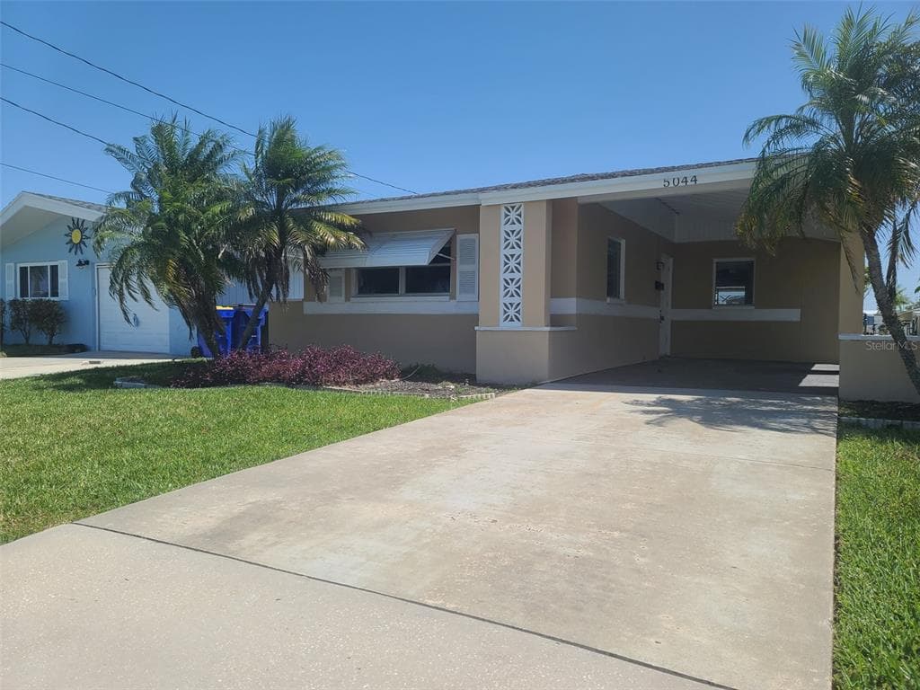 5044 BONITO DRIVE NEW PORT RICHEY, FL 34652