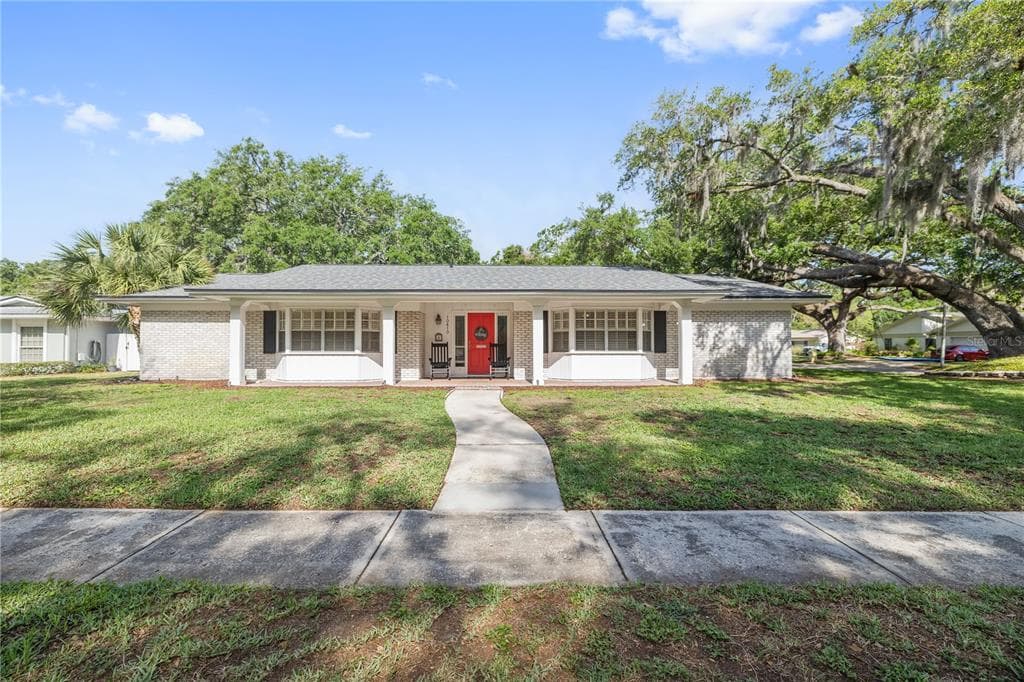 10610 ILEX STREET TAMPA, FL 33618