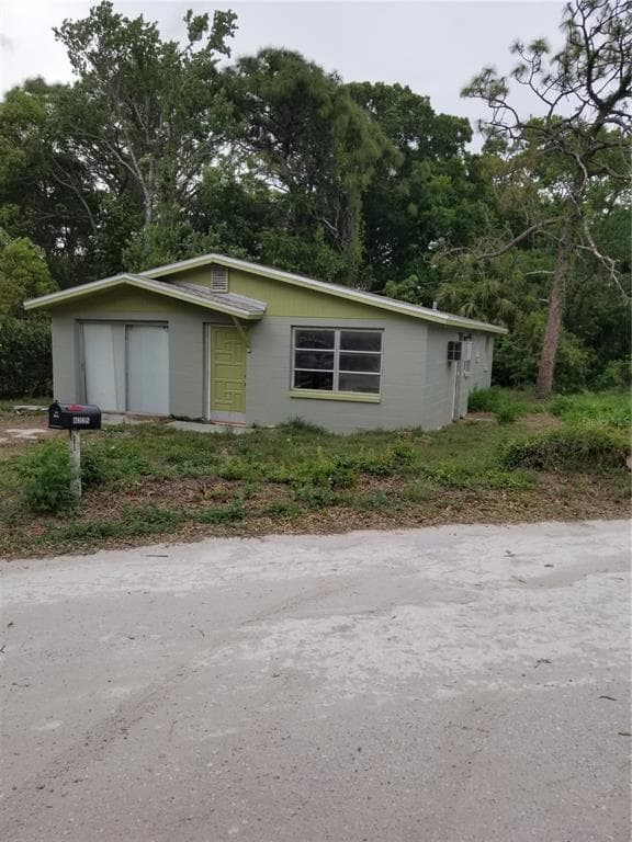 8225 KRAG DRIVE HUDSON, FL 34667