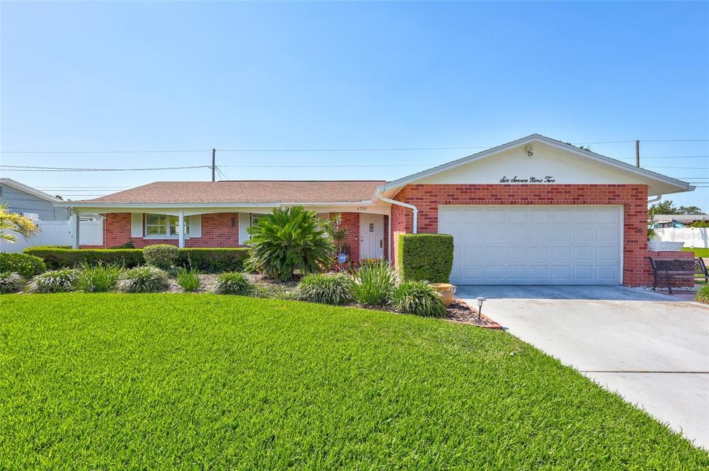 6792 14TH AVENUE N ST PETERSBURG, FL 33710