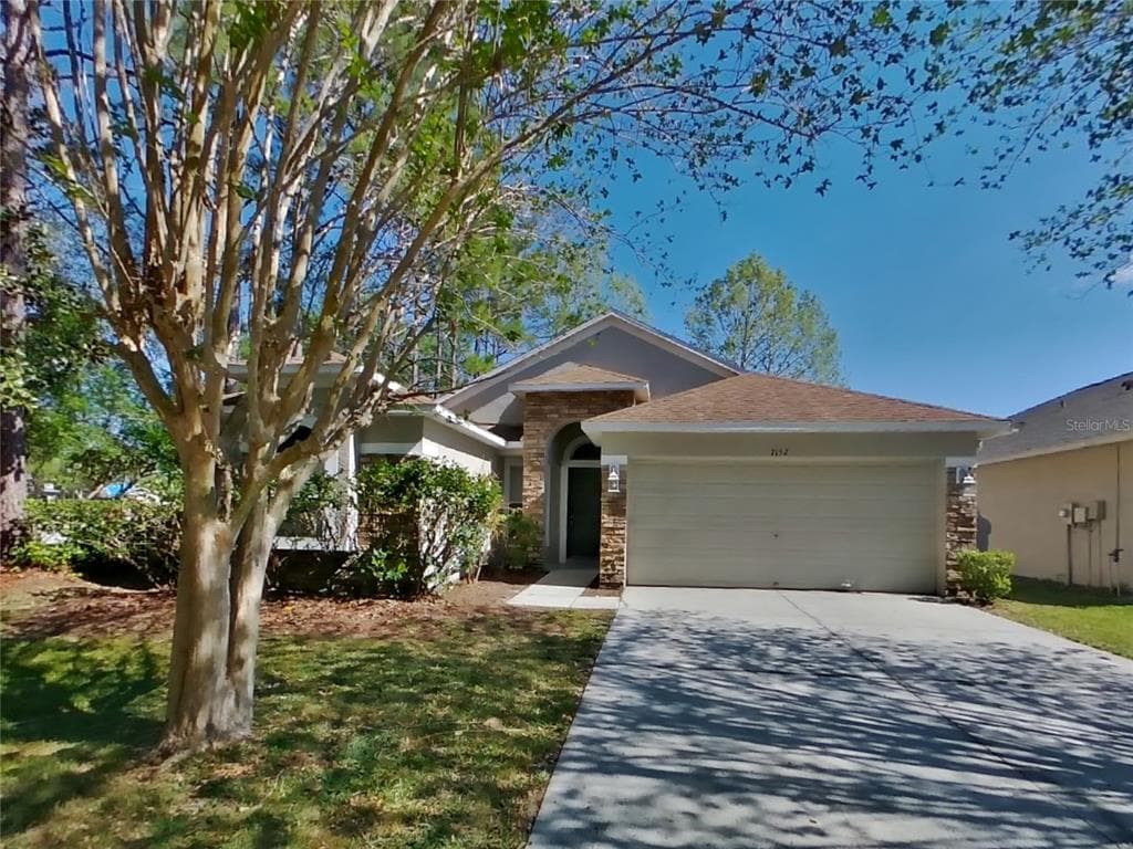7152 MOSS LEDGE RUN LAND O LAKES, FL 34637